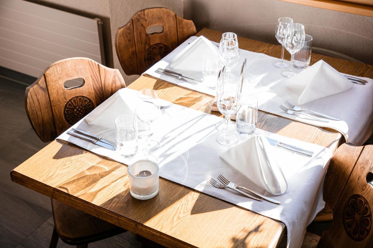 Hotel-Restaurant Ronalp Burchen Luaran gambar